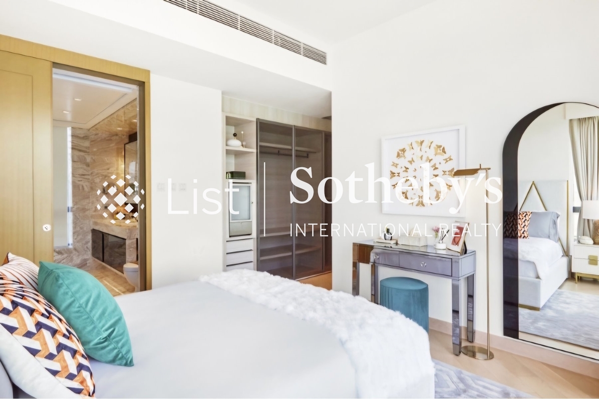 Victoria Harbour 海璇 | Master Bedroom