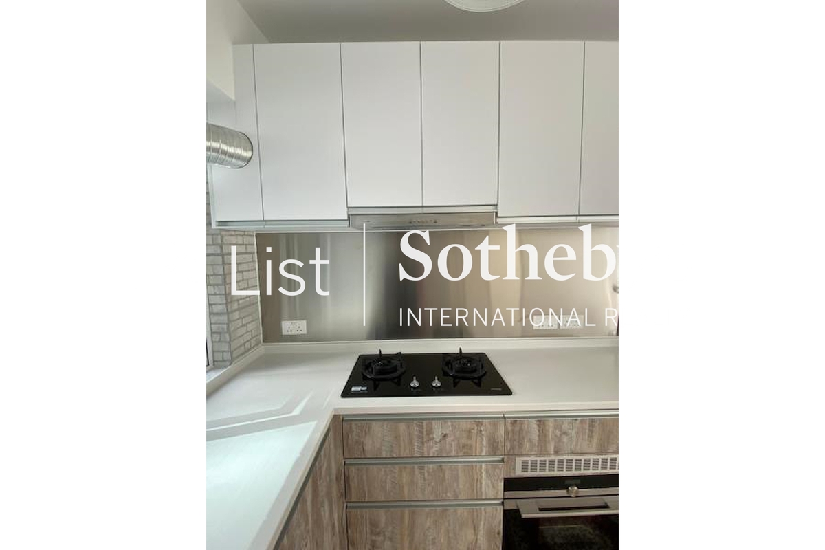 Carlos Court 嘉樂園 | Kitchen