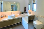 Broadview Terrace 雅景臺 | Master Bathroom