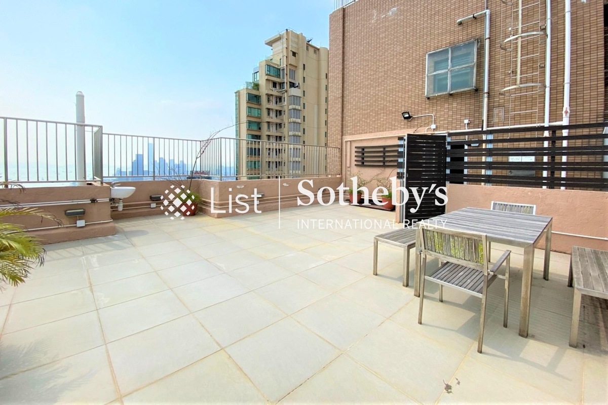 Broadview Terrace 雅景臺 | Private Roof Terrace