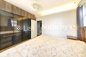 Broadview Terrace 雅景臺 | Built-in Wardrobe in Master Bedroom 