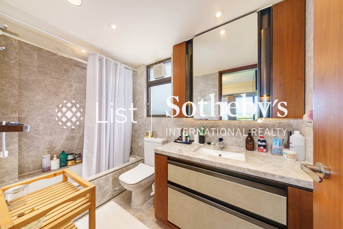 Island Garden 香島 | Second En-suite Bathroom