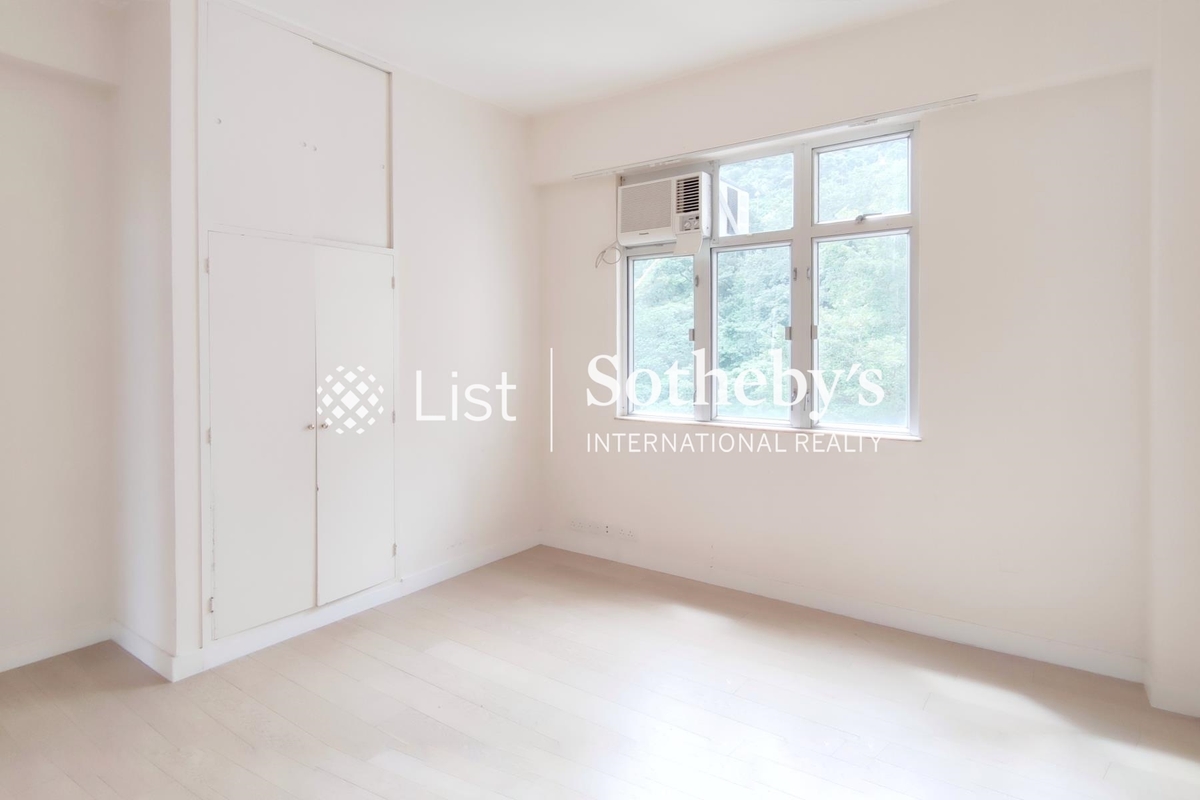 Robinson Garden Apartment 羅便臣花園大廈 | Third Bedroom