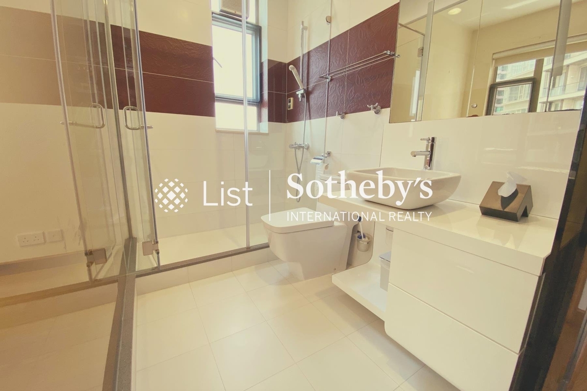 Robinson Garden Apartment 羅便臣花園大廈 | Second En-suite Bathroom