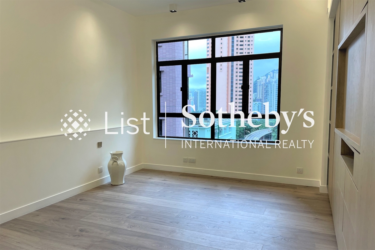 Robinson Garden Apartment 羅便臣花園大廈 | Master Bedroom