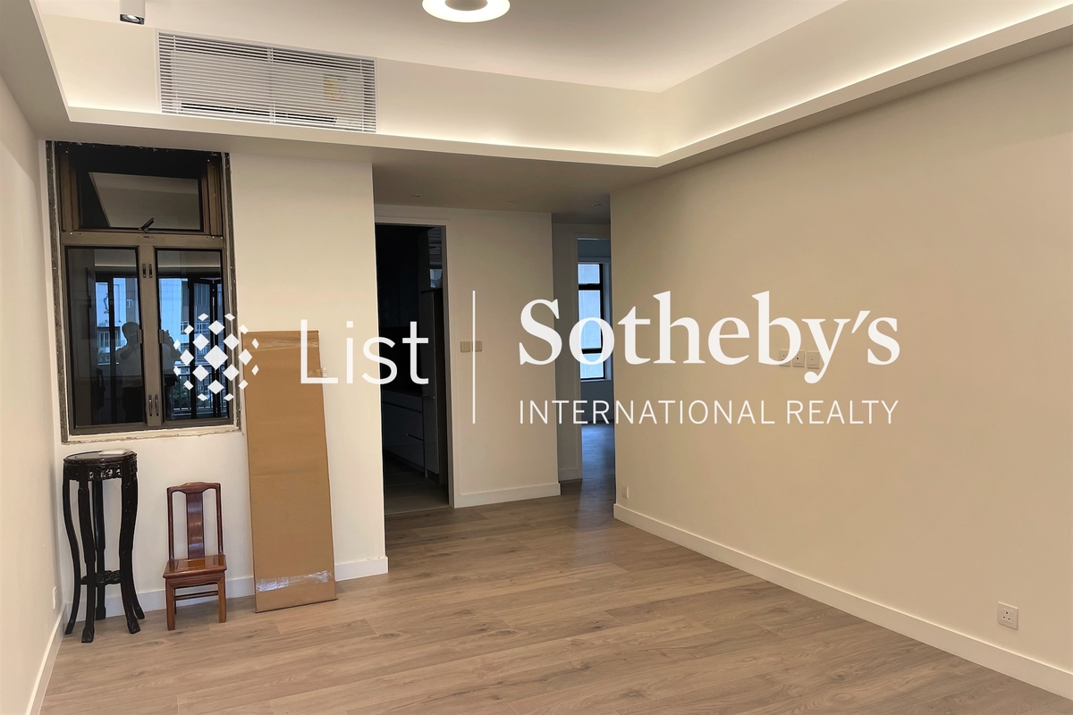 Robinson Garden Apartment 羅便臣花園大廈 | Living and Dining Room