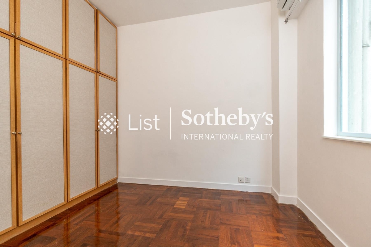 Robinson Garden Apartment 羅便臣花園大廈 | Third Bedroom