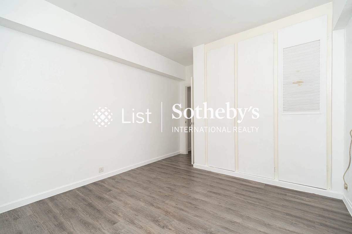 Belmont Court 清暉大廈 | Third Bedroom