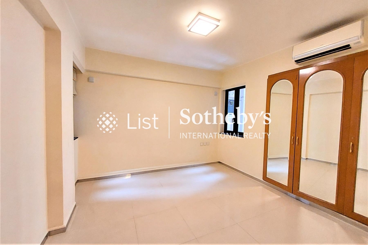 Belmont Court 清暉大廈 | Second Bedroom