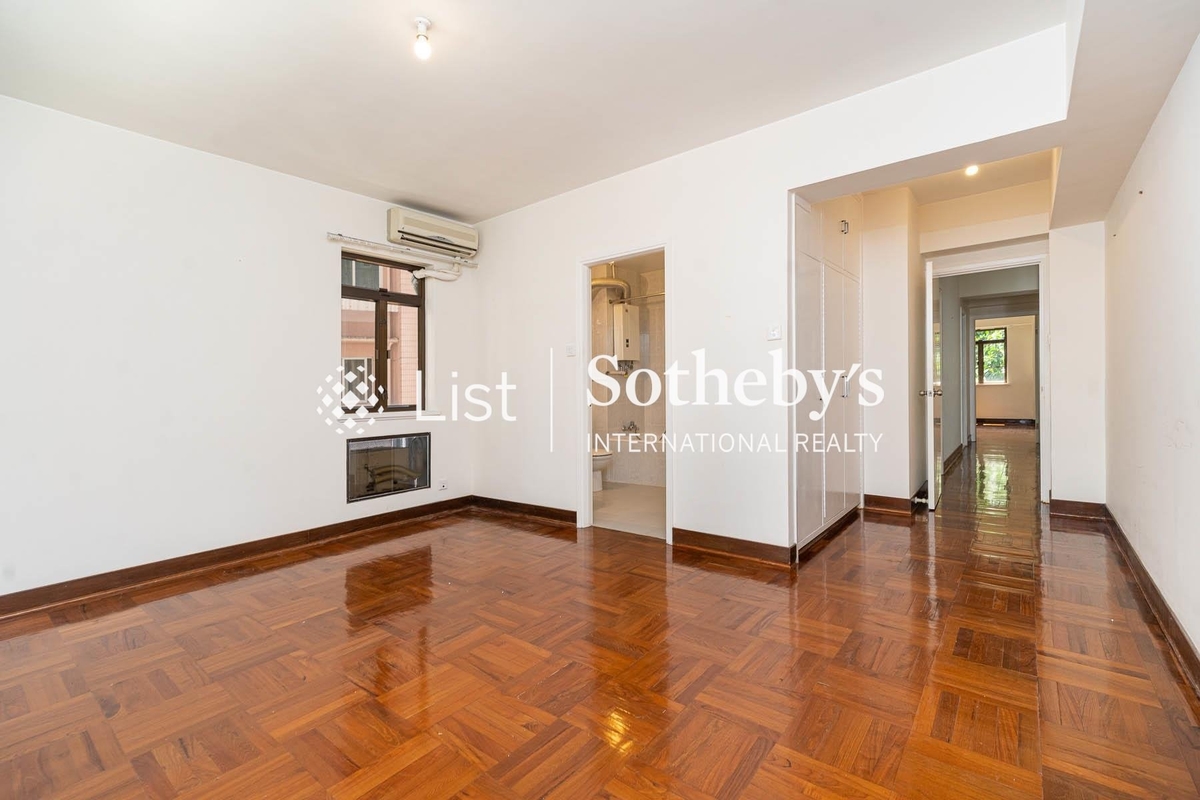 Alpine Court 嘉賢大廈 | Master Bedroom