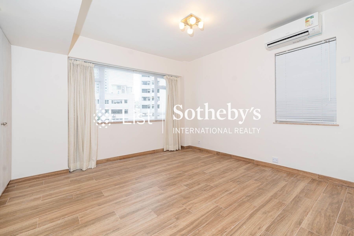 Alpine Court 嘉賢大廈 | Master Bedroom