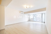 Alpine Court 嘉賢大廈 | Living and Dining Room