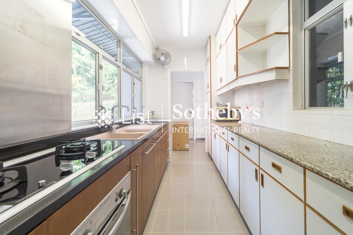 Alpine Court 嘉賢大廈 | Kitchen