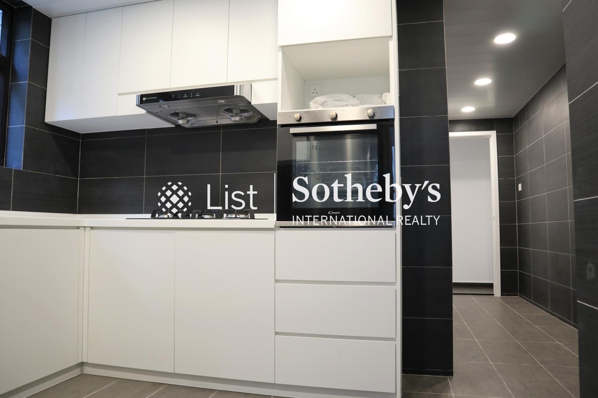 Robinson Mansion 羅便臣大廈 | Kitchen