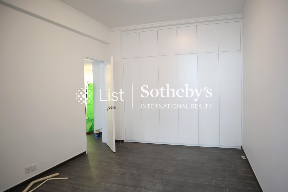 Robinson Mansion 羅便臣大廈 | Master Bedroom