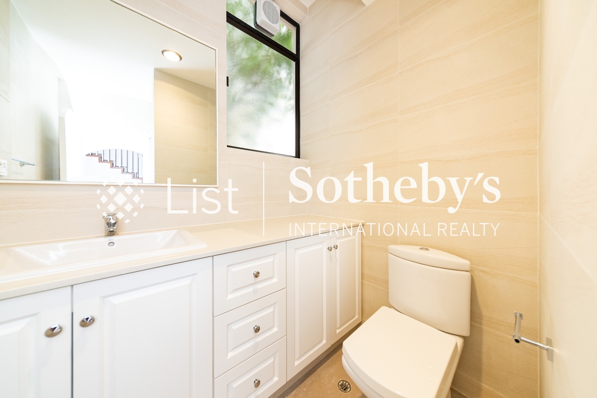 Magnolia Villas 百合苑 | Guest Powder Room