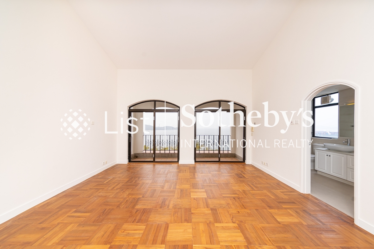 Magnolia Villas 百合苑 | Master Bedroom