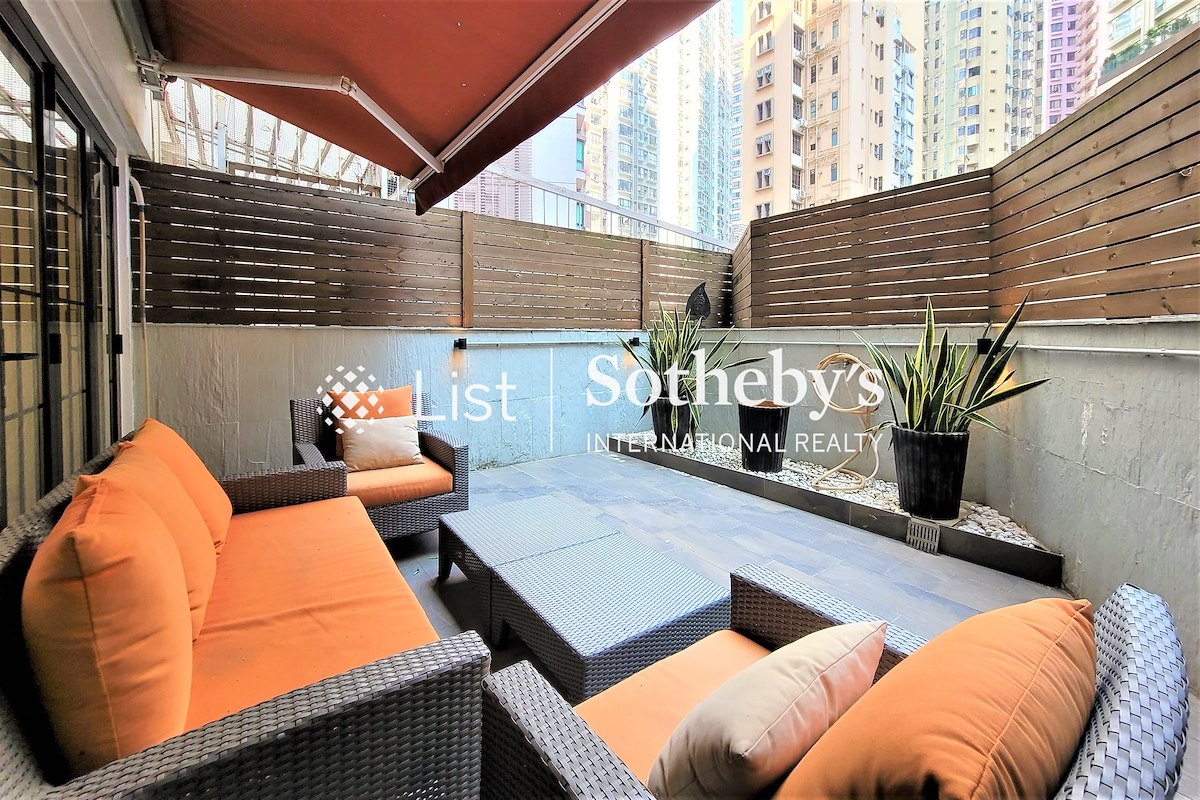 Peace Tower 寶時大廈 | Private Terrace off Living and Dining Room