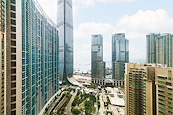 The Arch 凱旋門 | View from Living and Dining Room