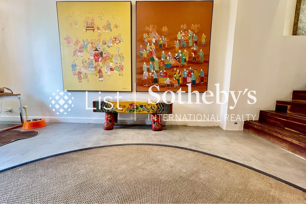 Redhill Peninsula 紅山半島 | Foyer