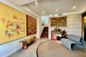 Redhill Peninsula 紅山半島 | Foyer