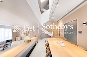Redhill Peninsula 紅山半島 | Living and Dining Room