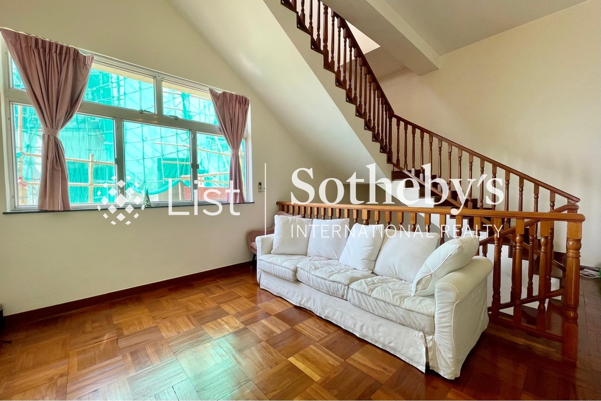 Redhill Peninsula 红山半岛 | Family Room