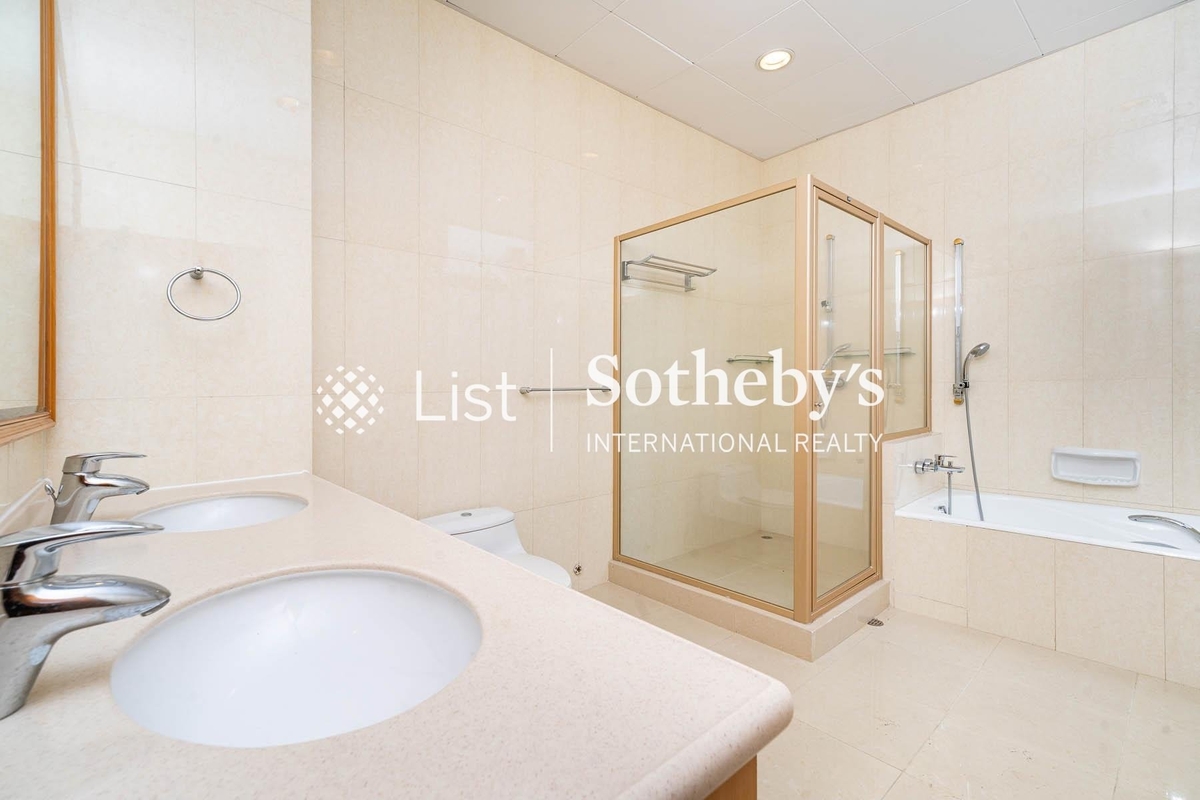 Redhill Peninsula 紅山半島 | Master Bathroom