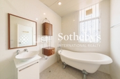 Redhill Peninsula 紅山半島 | Master Bathroom