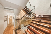 Redhill Peninsula 紅山半島 | Internal Staircase