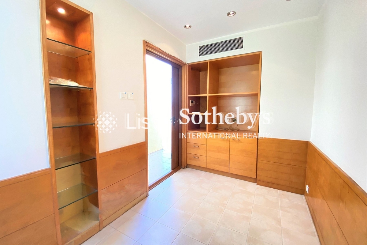 Redhill Peninsula 红山半岛 | Study Room