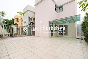 Redhill Peninsula 紅山半島 | Private Garden off Dining Room