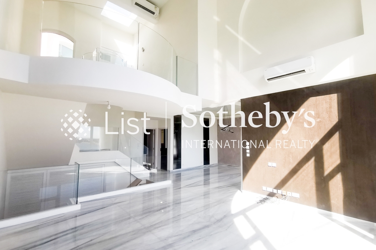 Redhill Peninsula 紅山半島 | Family Room