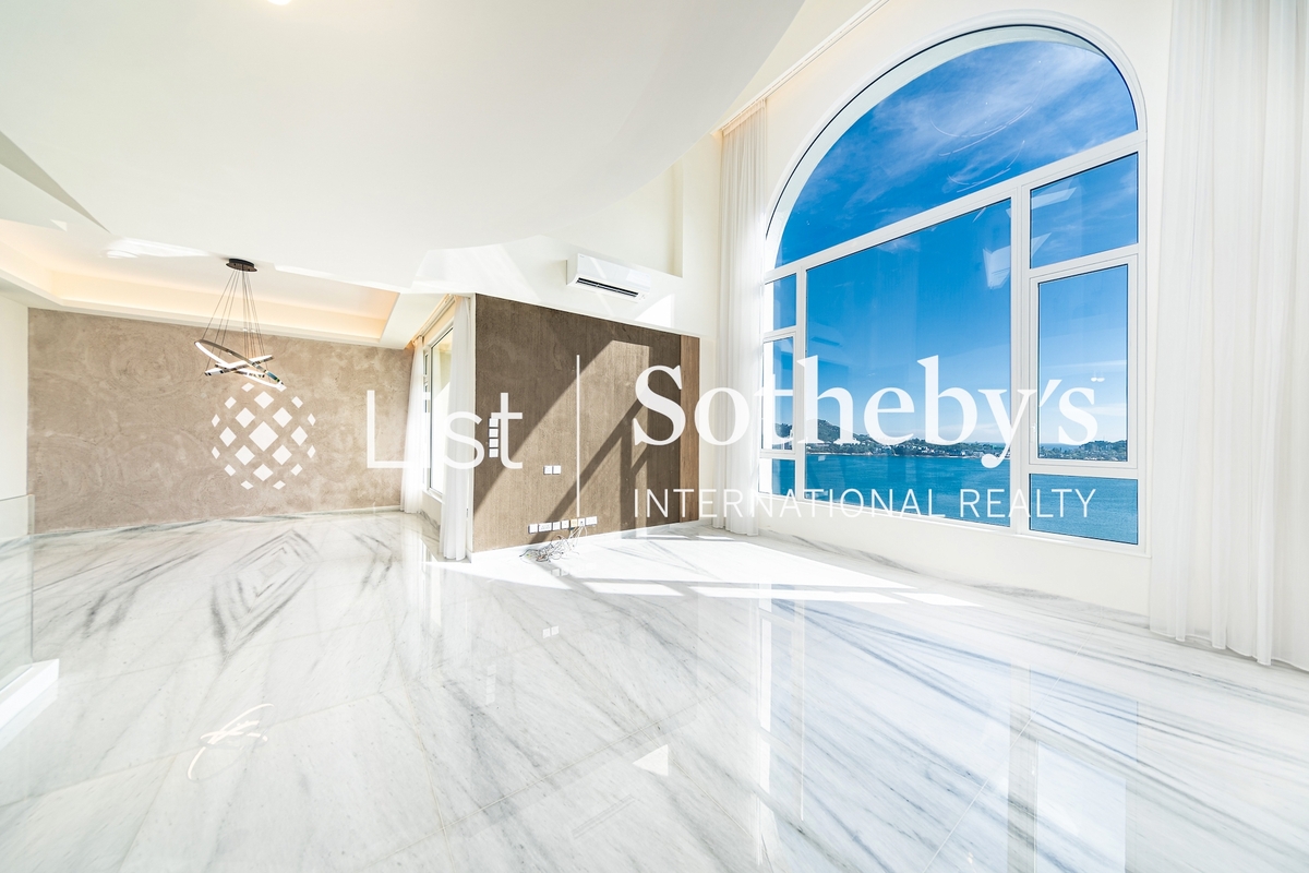 Redhill Peninsula 紅山半島 | Living Room