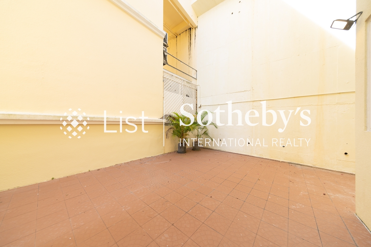 Redhill Peninsula 紅山半島 | Private Terrace