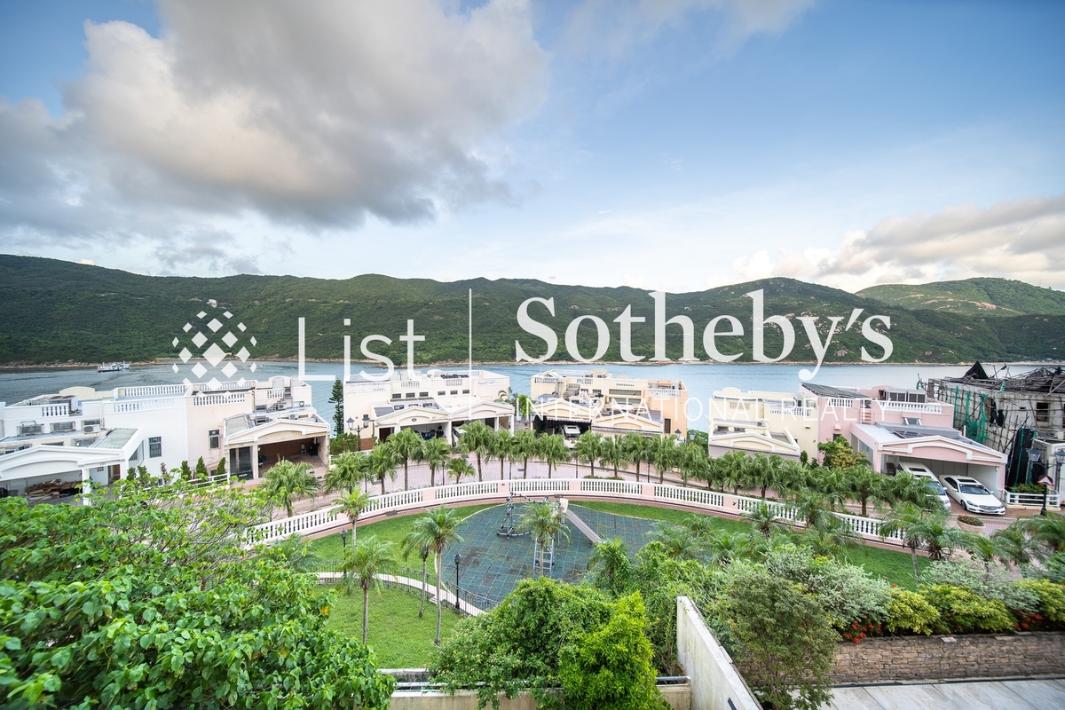 Redhill Peninsula 紅山半島 | View from Living and Dining Room