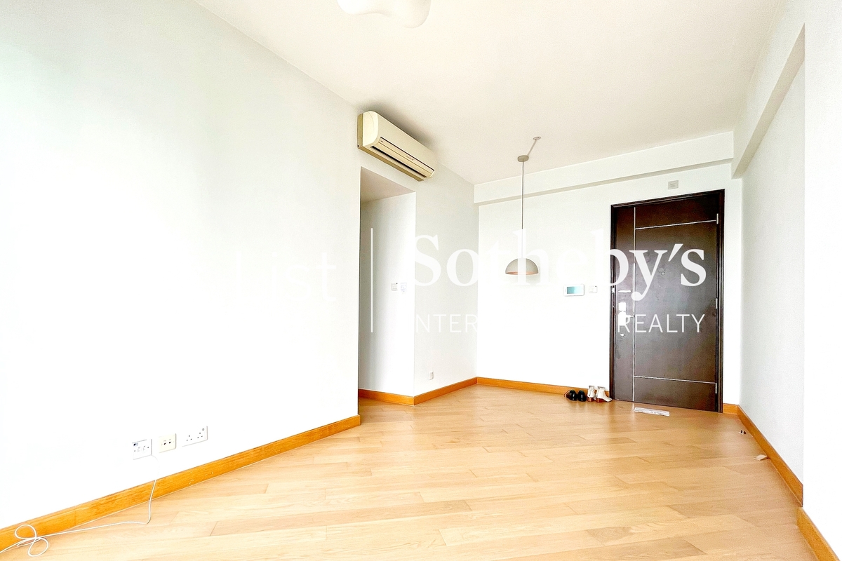 Belcher's Hill 宝雅山 | Living and Dining Room