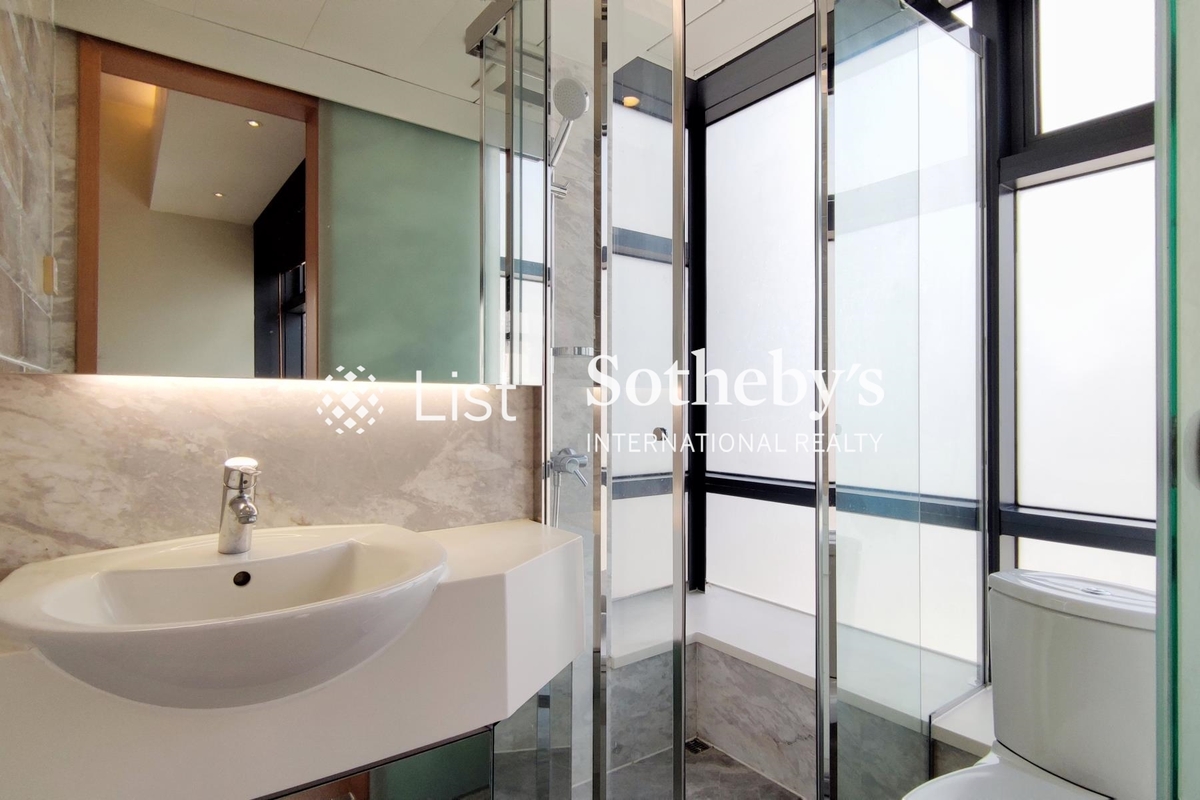 High Park 99 蔚峰 | Master Bathroom