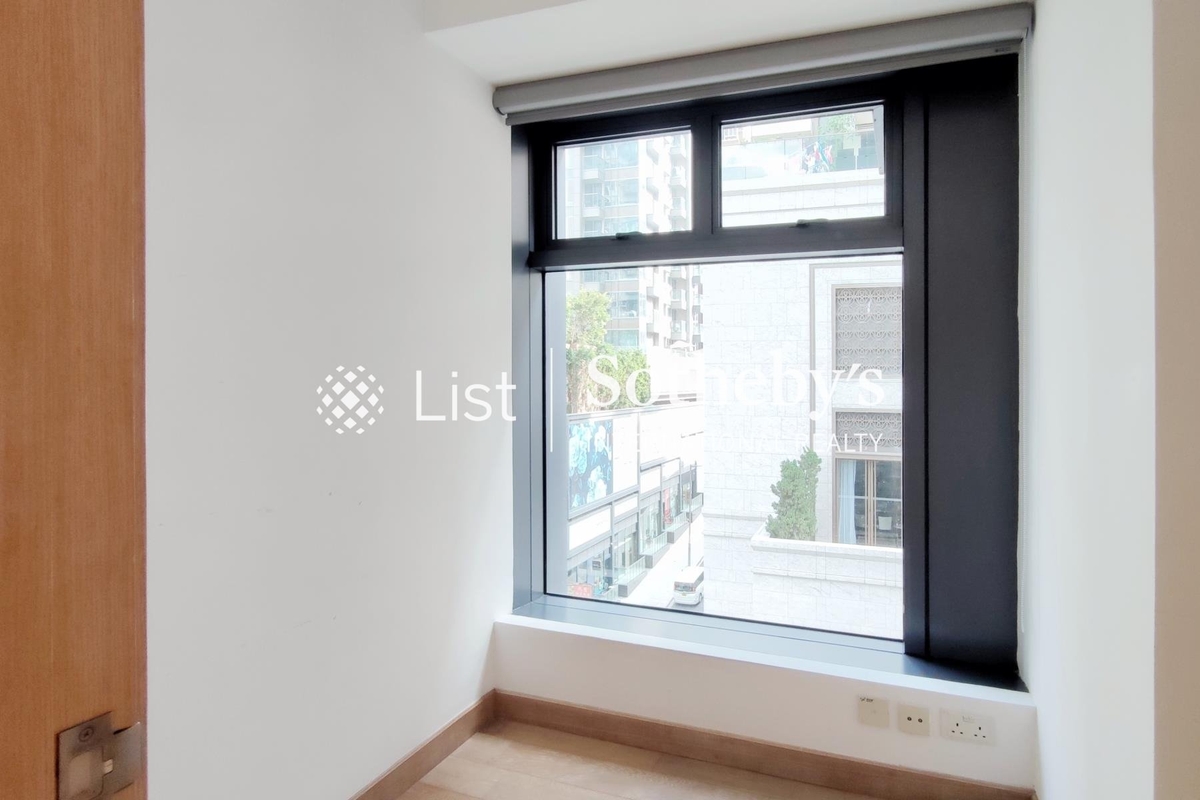 High Park 99 蔚峰 | Second Bedroom