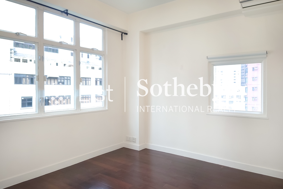 Nikken Heights 日景閣 | Master Bedroom