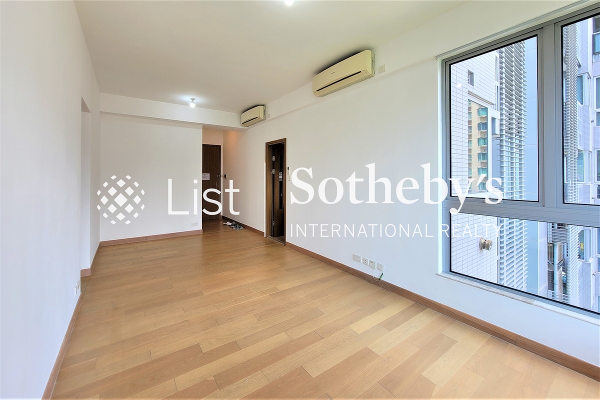 One Wanchai 壹環 | Living and Dining Room