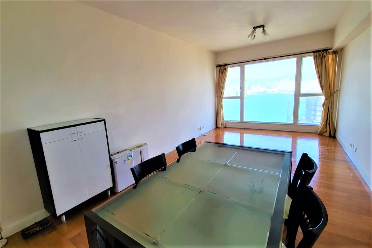 Island Lodge 港涛轩 | Living and Dining Room