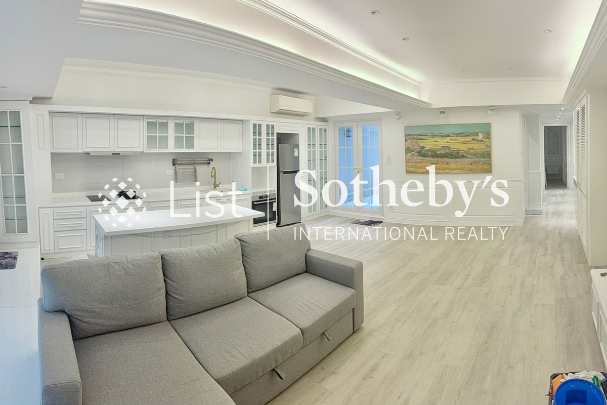 Chun Hing Mansion 珍庆楼 | Living and Dining Room