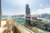 Harbour Pinnacle 凱譽 | Private Terrace off Living and Dining Room