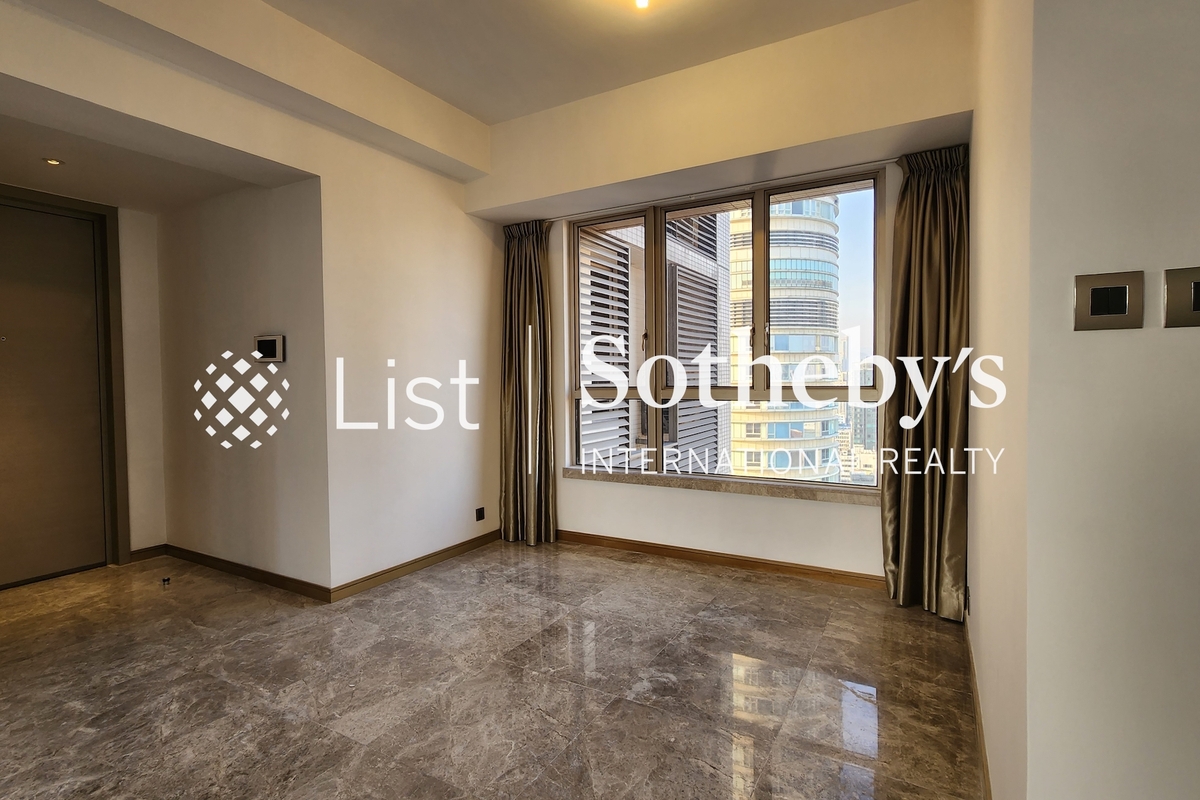 Harbour Pinnacle 凱譽 | Living and Dining Room