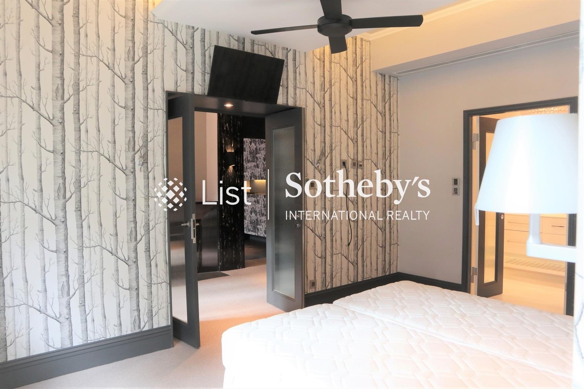 1-1A Sing Woo Crescent 成和坊1-1A號 | Master Bedroom