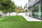 Whitesands Whitesands | Private Garden off Living Room