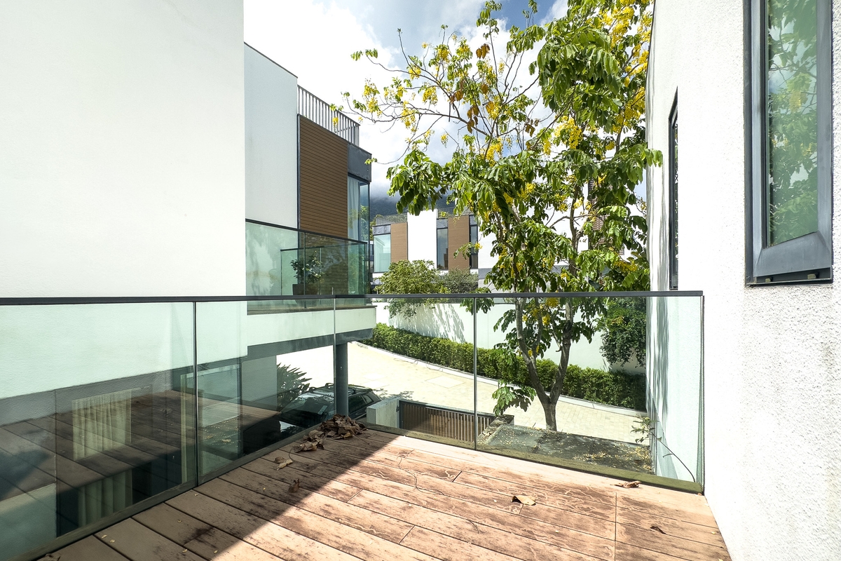 Whitesands Whitesands | Private Terrace off Family Room