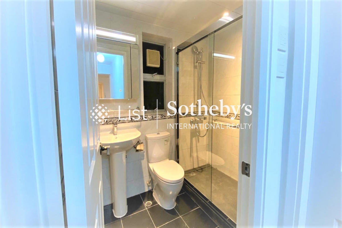 Braemar Hill Mansions 賽西湖大廈 | Master Bathroom