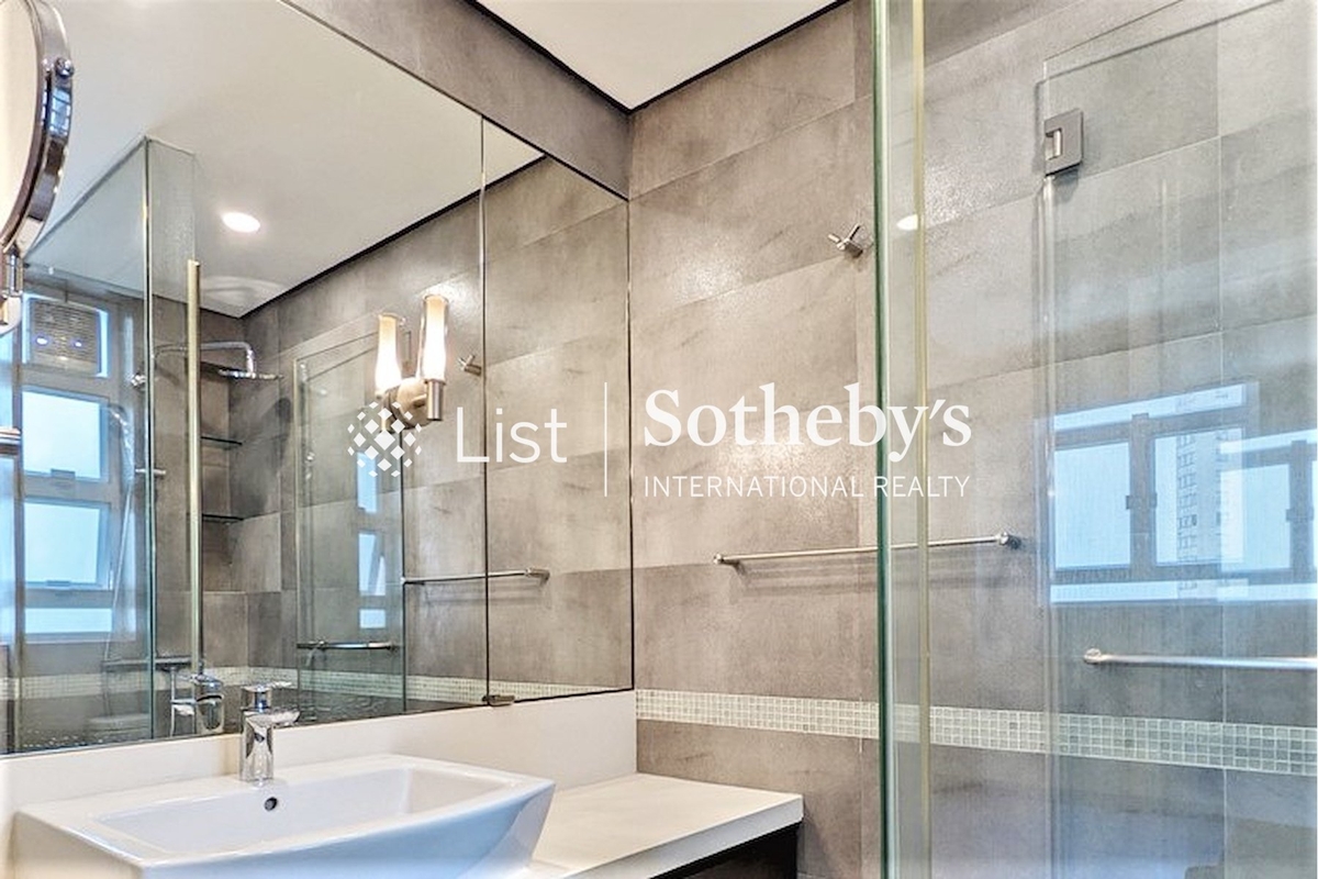 Blue Pool Lodge 愉苑 | Master Bathroom